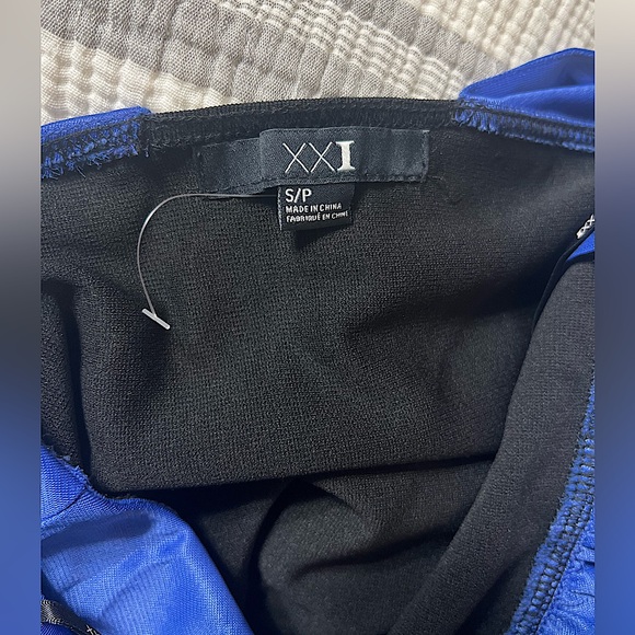 BLUE & BLACK DRESS SIZE S - Picture 2 of 2